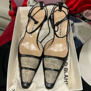 Manolo Blahnik lizard black and white pumps